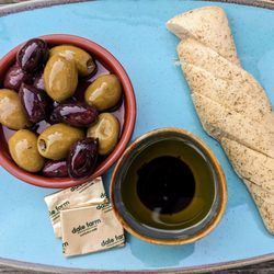 Royal Oak Inn - OLIVES & BREAD.