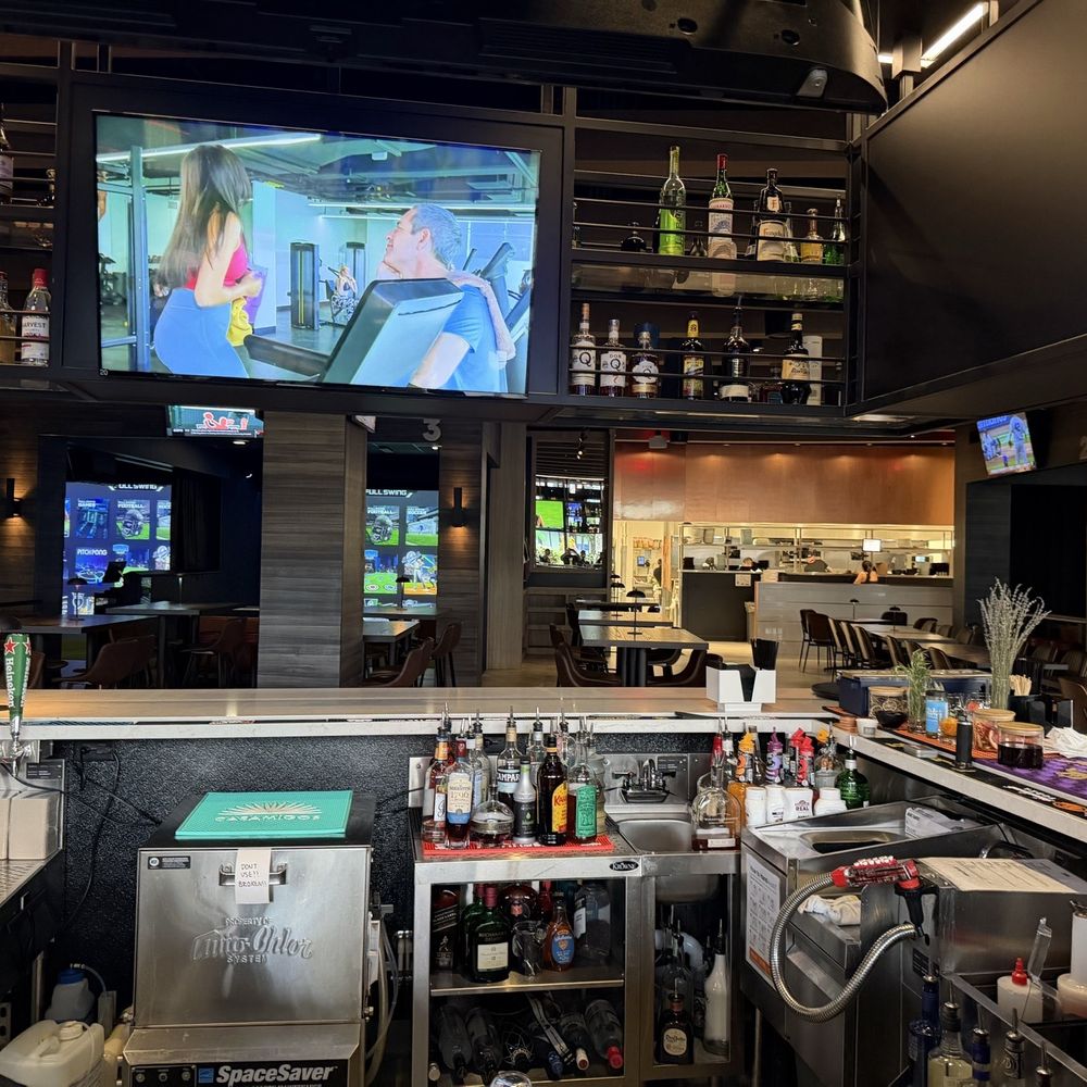 Play Sporting Lounge - Inside / outside bar - Sports Bars Near Me - Doral, Florida Play Sporting Lounge - Inside / outside bar - Sports Bars Near Me - Doral, Florida