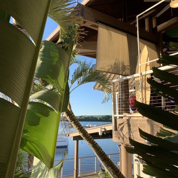 Restaurant 604 - Breakfast & Brunch Near Me - Honolulu, Hawaii