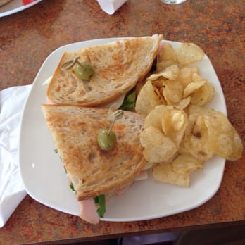 Bluefront Cafe - Smoked turkey sandwich with kettle chips - Cafes Near Me - Sturgeon Bay, Wisconsin