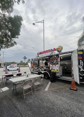 Paparrilla Food Truck by null