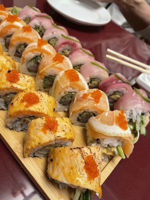 Fishmandu Sushi by null