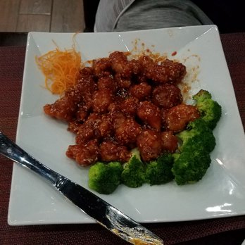 Windsor Asian Bistro - Sesame Chicken - Chinese Near Me - Windsor, Connecticut Windsor Asian Bistro - Sesame Chicken - Chinese Near Me - Windsor, Connecticut