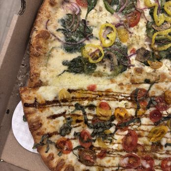 Pizza Uncommon - Pizza Near Me - Zionsville, Indiana Pizza Uncommon - Pizza Near Me - Zionsville, Indiana