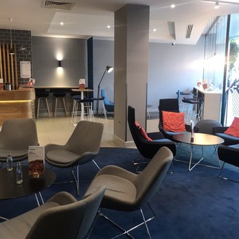 Holiday Inn Express Dublin City Centre - Hotels Near Me - Dublin, D