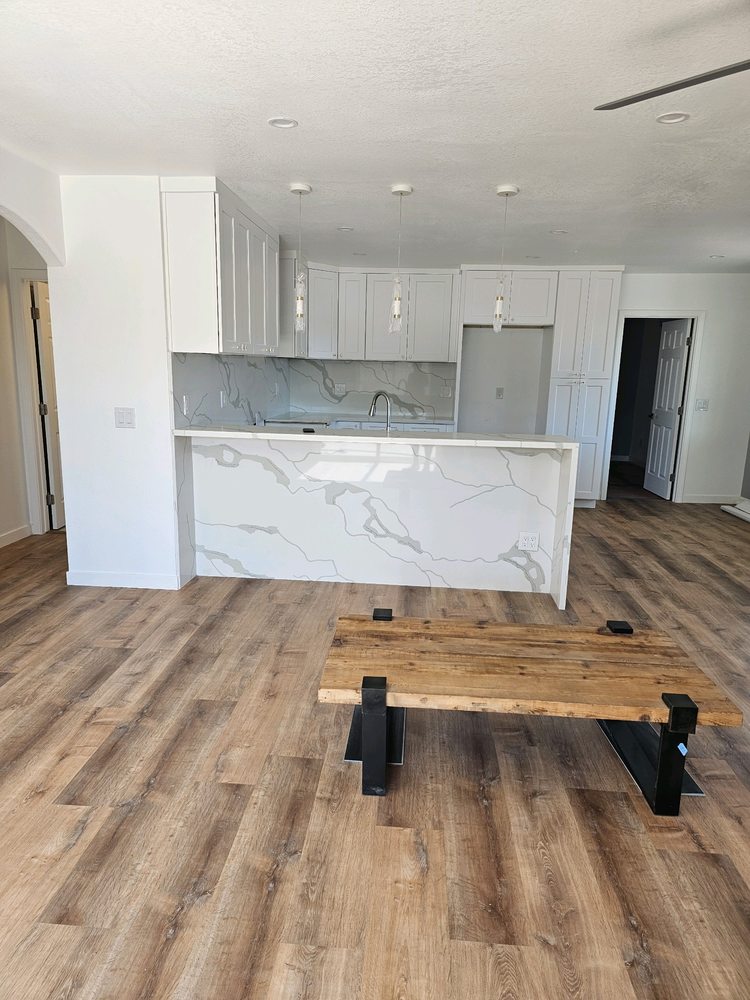 Slide of Moreno General Construction