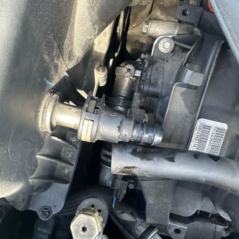 Jiffy Lube - This was the tube that was not connected after the oil change that I fixed on my own. - Oil Change Stations Near Me - Orlando, Florida Jiffy Lube - This was the tube that was not connected after the oil change that I fixed on my own. - Oil Change Stations Near Me - Orlando, Florida