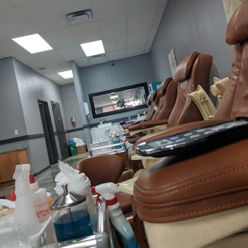 Delicate Nails - Spa chairs - Nail Salons Near Me - Tucson, Arizona Delicate Nails - Spa chairs - Nail Salons Near Me - Tucson, Arizona