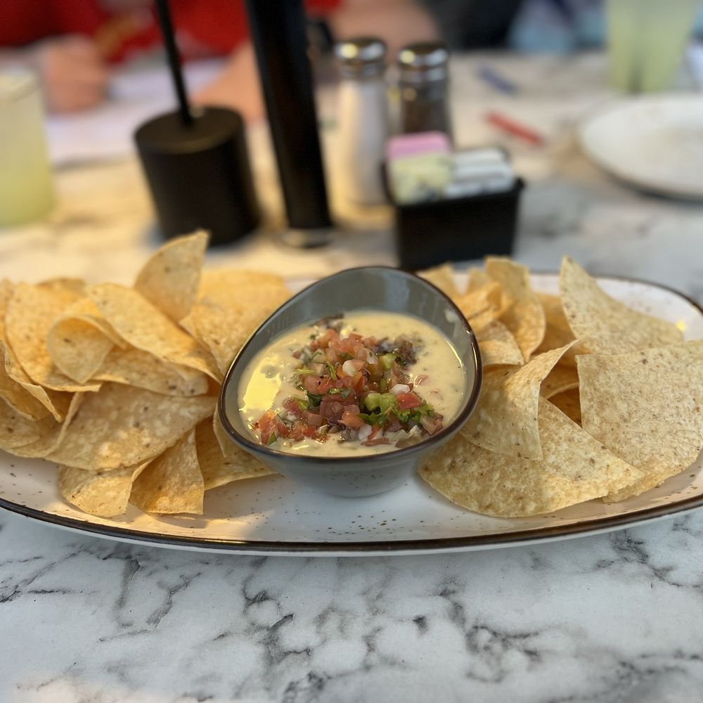 Oak and Main - Prime Queso Blanco - American Near Me - Roanoke, Texas Oak and Main - Prime Queso Blanco - American Near Me - Roanoke, Texas