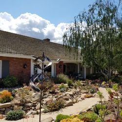 Camarillo hospice - Native scape in front.