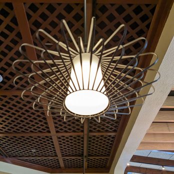 Olive Garden Italian Restaurant - Light fixture and ceiling - Italian Near Me - Coon Rapids, Minnesota
