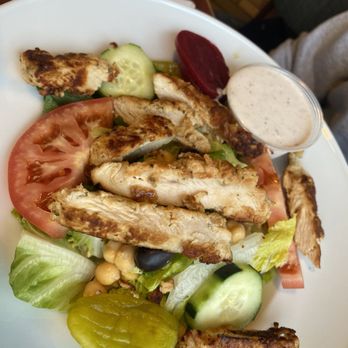 Ardiana’s Restaurant - Salad with grilled chicken, homemade dressing - American Near Me - Novi, Michigan