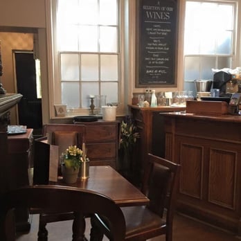 Nicholson's Freehouse - The restaurant - British Near Me - London, XGL Nicholson's Freehouse - The restaurant - British Near Me - London, XGL