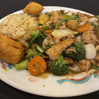 China Garden - Chicken & Vegetables - Chinese Near Me - Houston, Texas