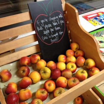 Unicorn Grocery - Grocery Near Me - Manchester, XGM