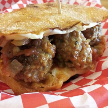Deli-Licious - Delis Near Me - Huntington Beach, California