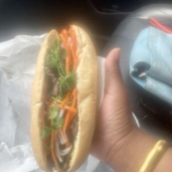The One Pho - C4 Lemongrass Beef Bun (Vermicelli) - Vietnamese Near Me - Austin, Texas The One Pho - C4 Lemongrass Beef Bun (Vermicelli) - Vietnamese Near Me - Austin, Texas