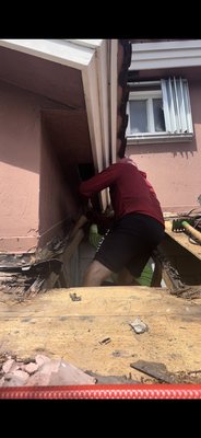 JN Roofing and Exterior Remodel Logo