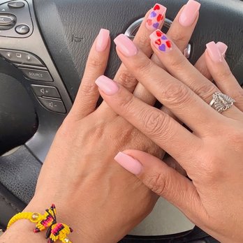 Q Nails - Nail Salons Near Me - Palm Desert, California Q Nails - Nail Salons Near Me - Palm Desert, California