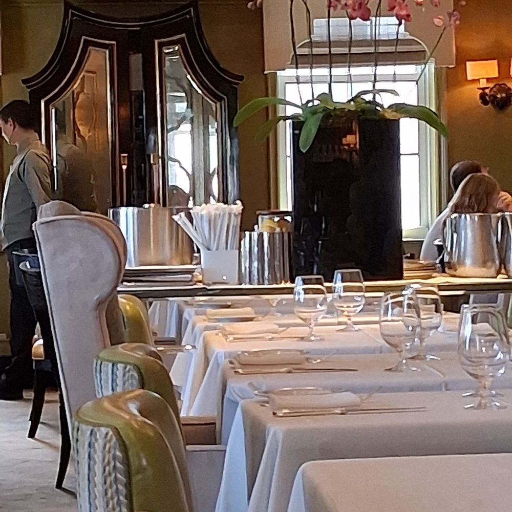 BG Restaurant - Part of restaurant interior - New American Near Me - New York, New York BG Restaurant - Part of restaurant interior - New American Near Me - New York, New York