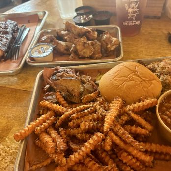 Jim's Smokin Que - Tons of food - Barbeque Near Me - Blairsville, Georgia