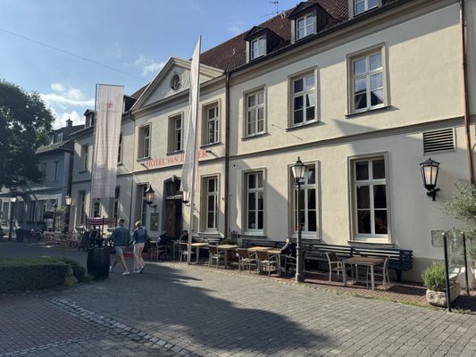 Hotel van Bebber by null