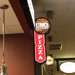 Uno Pizzeria Express