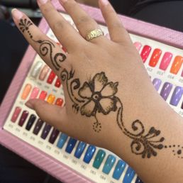 Henna!