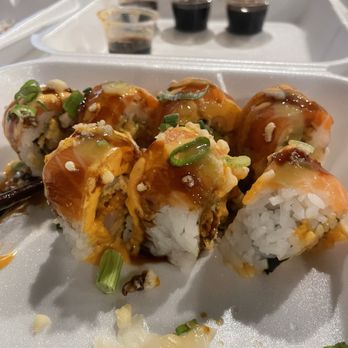 BistroDk - temptation roll - Ramen Near Me - Los Angeles, California BistroDk - temptation roll - Ramen Near Me - Los Angeles, California