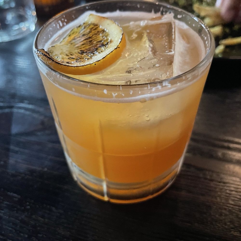 The Botanist - Sunset n' smoke - Cocktail Bars Near Me - Bakersfield, California The Botanist - Sunset n' smoke - Cocktail Bars Near Me - Bakersfield, California
