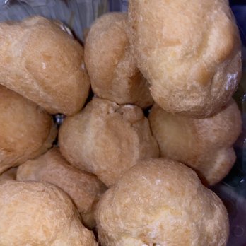 Earl's Donuts - Missing the white powder that mentions on their site having. - Donuts Near Me - Chatsworth, California Earl's Donuts - Missing the white powder that mentions on their site having. - Donuts Near Me - Chatsworth, California