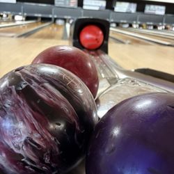Holly Lanes - All the balls