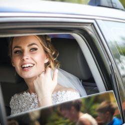 KoolRyde - Allow KoolRyde to drive you around for your very Special Wedding day