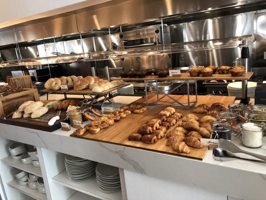 Donna Mare Italian Chophouse by null