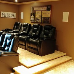 Benchmark Communications - Home Theater with 7.2 Surround Sound System