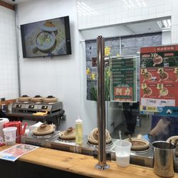 Park to Shop Supermarket - New claypot station and menu, Jan 2024.  Progress being made here.