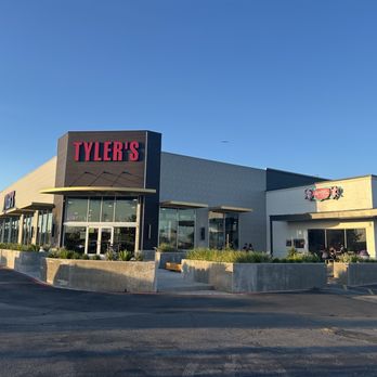 TYLER'S - Round Rock - Men's Clothing Near Me - Round Rock, Texas