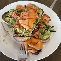 Avacado toast w/ lox Avacado toast w/ lox