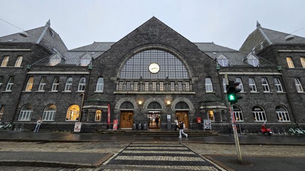 Bergen Station by null