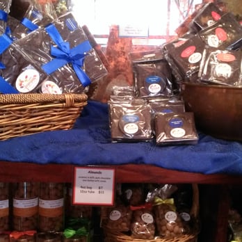Jacques Torres Chocolate - All different types of chocolate covered matzo for passover! - Chocolatiers & Shops Near Me - Brooklyn, New York Jacques Torres Chocolate - All different types of chocolate covered matzo for passover! - Chocolatiers & Shops Near Me - Brooklyn, New York