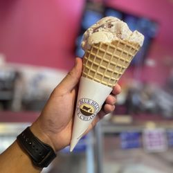 Pearl's Pie in the Sky - Blackberry Cobbler ice cream!