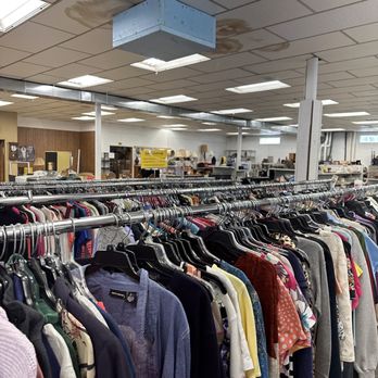 Hope's Outlet Thrift Store - Thrift Stores Near Me - Grand Haven, Michigan Hope's Outlet Thrift Store - Thrift Stores Near Me - Grand Haven, Michigan
