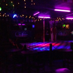 Chez Pierre Cabaret