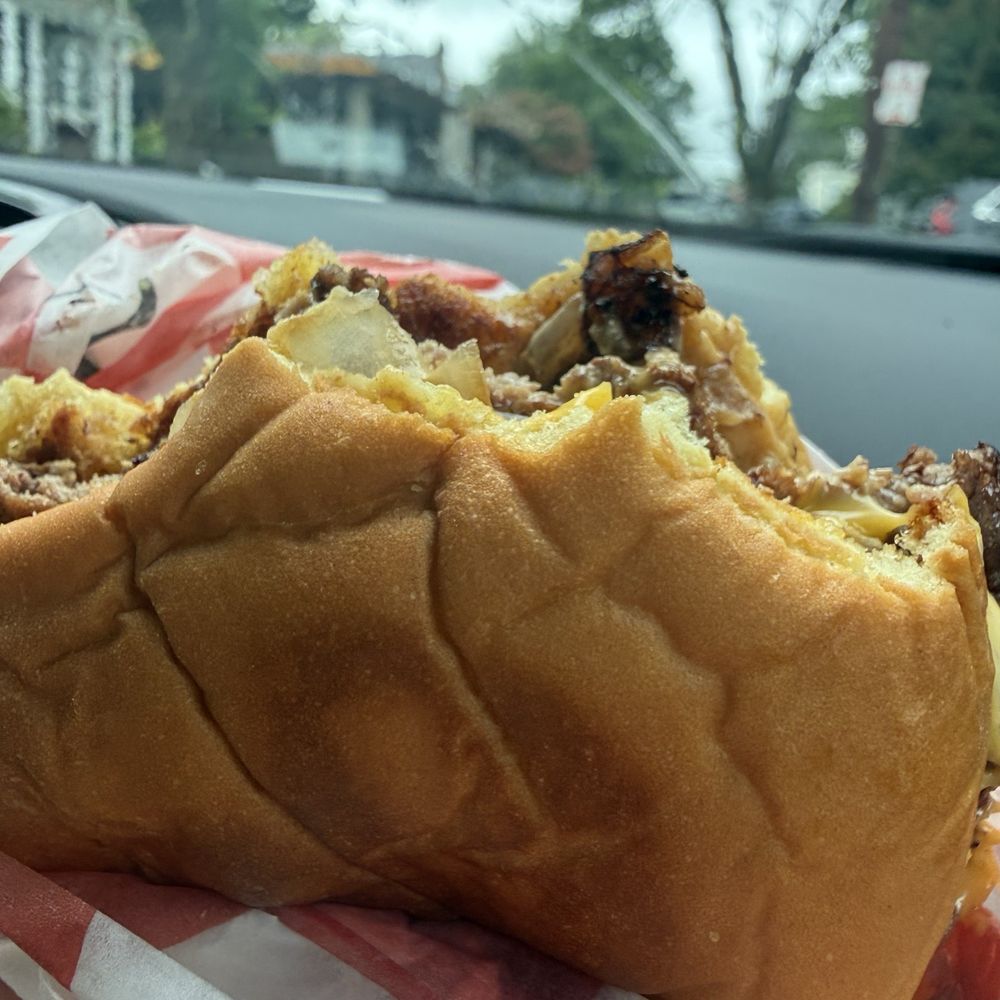 7th Street Burger Princeton - Burgers Near Me - Princeton, New Jersey