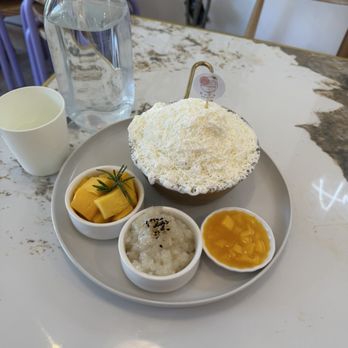 Naya Dessert Cafe - Mango Tango - Cafes Near Me - Davis, California Naya Dessert Cafe - Mango Tango - Cafes Near Me - Davis, California
