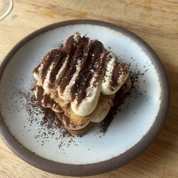 Boia De - Tiramisu - Italian Near Me - Miami, Florida