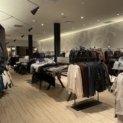 Abercrombie & Fitch - Inside