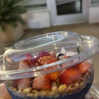 Jamba - Vanilla blue sky bowl - Juice Bars & Smoothies Near Me - North Hollywood, California