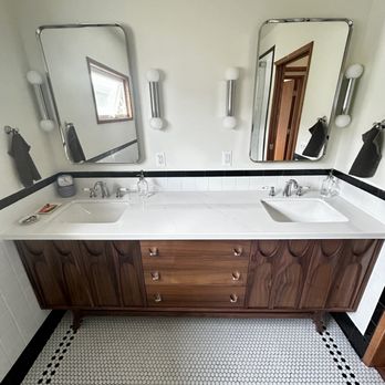 Mission Tile West - Bathroom #2 - All tile sourced from MTW. - Home Decor Near Me - South Pasadena, California Mission Tile West - Bathroom #2 - All tile sourced from MTW. - Home Decor Near Me - South Pasadena, California