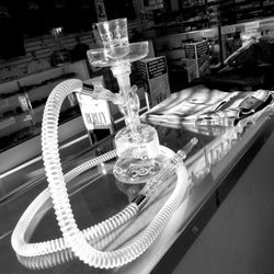 Mo's Cigarettes & Gift Shop - Hookah